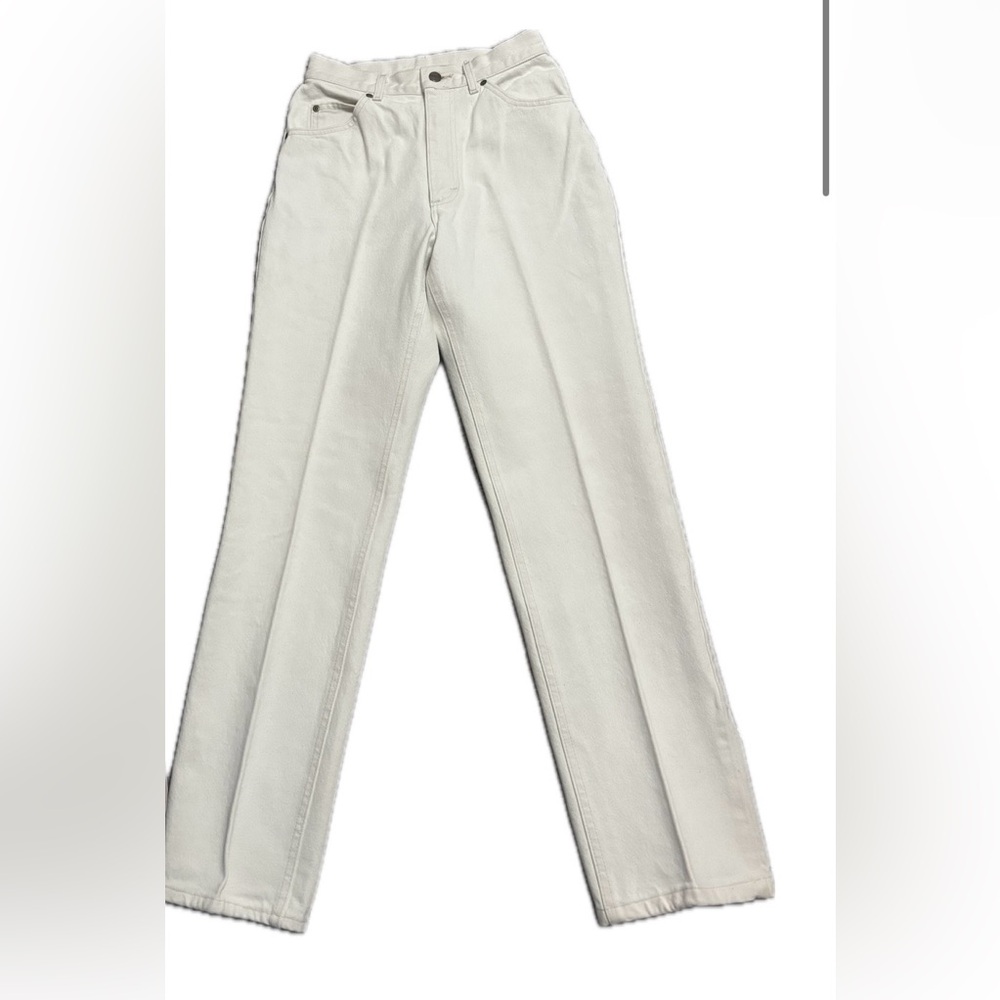 L.L. Bean Double L White Jeans – Size 8, Near Perfect Condition 🤍